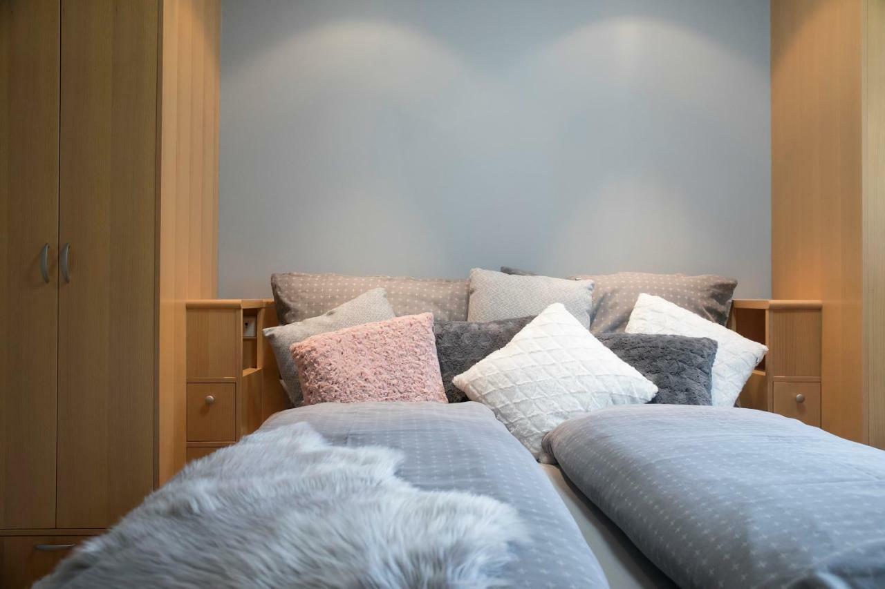Apartma Spelca Banovci Buitenkant foto
